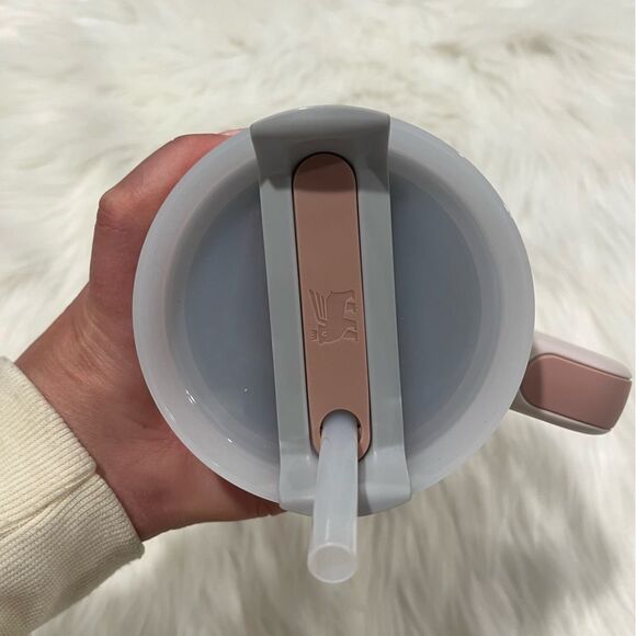 NWT Stanley Flowstate Adventure Quencher H2.0 Travel Tumbler 40 Oz Rose Quartz - Picture 8 of 9